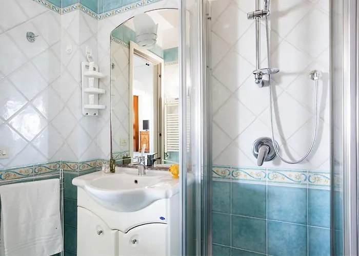 - Cielomare Apartman *