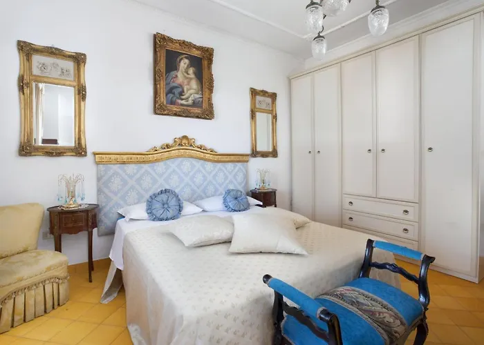 - Cielomare Apartman *